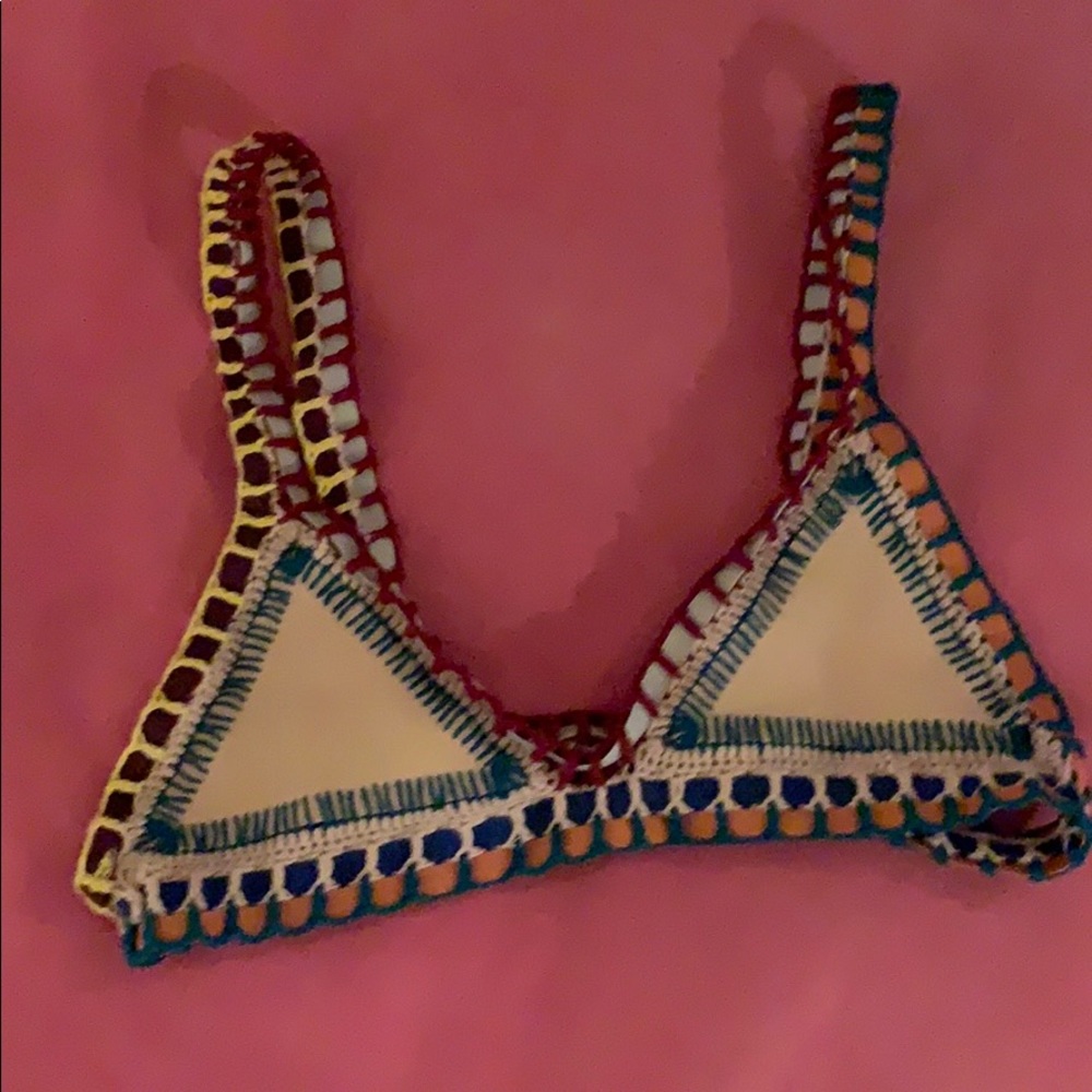 Brand new Kiini top size medium